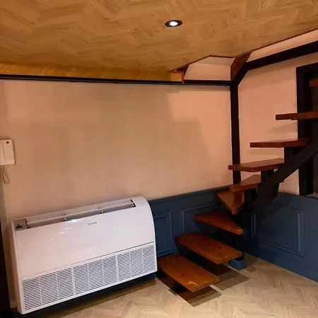 Lejlighed The Sunset Penthouse 100m From New Bazaar -balcony - Available Parking *