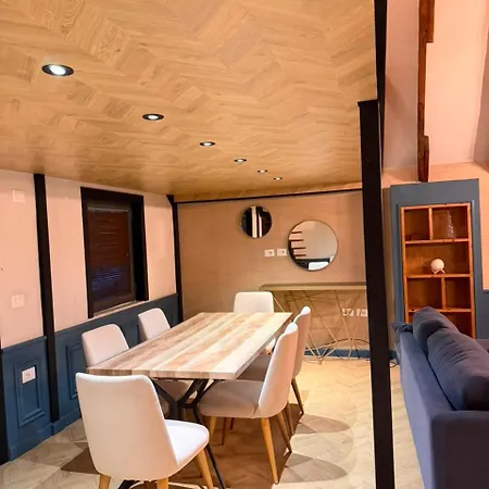 The Sunset Penthouse 100m From New Bazaar -balcony - Available Parking Lejlighed *