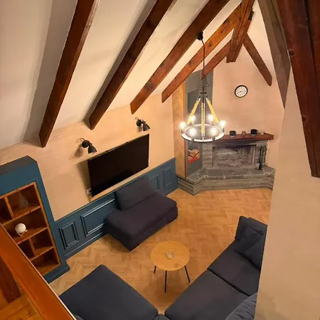 Lejlighed The Sunset Penthouse 100m From New Bazaar -balcony - Available Parking Tirana