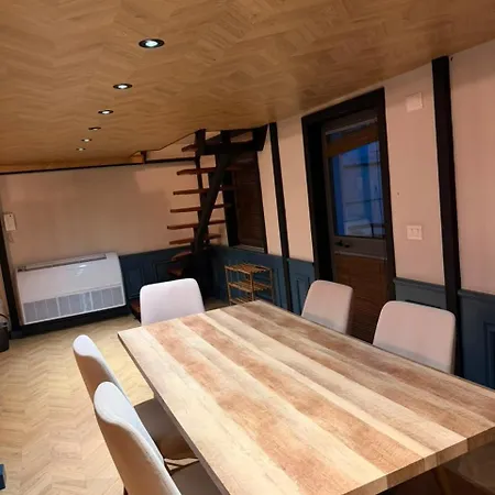 The Sunset Penthouse 100m From New Bazaar -balcony - Available Parking Lejlighed *