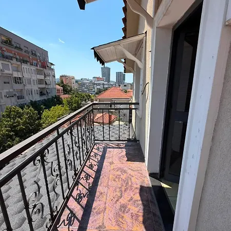The Sunset Penthouse 100m From New Bazaar -balcony - Available Parking Lejlighed