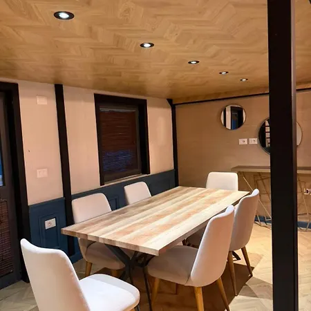 The Sunset Penthouse 100m From New Bazaar -balcony - Available Parking Tiran