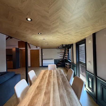 The Sunset Penthouse 100m From New Bazaar -balcony - Available Parking * Tirana